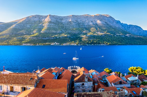 3_Dalmatia-Korcula-town-viewpoint