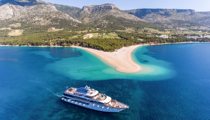 Cruise-ship-off-Zlatni-Rat-Croatia-Balcony-1