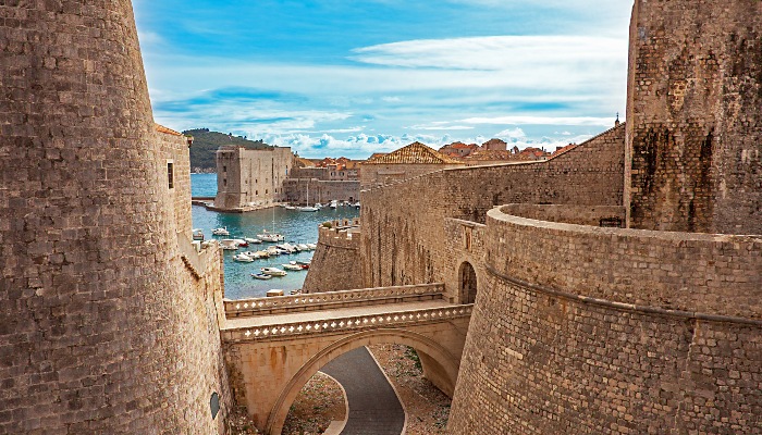 Dubrovnik-Walls-1