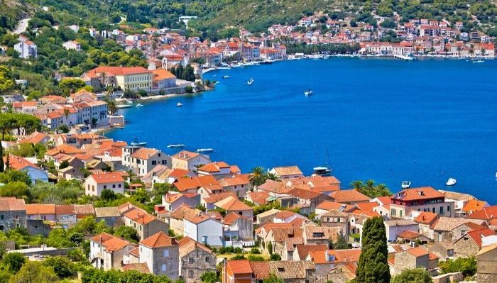 Vis-Island-e1671191134190