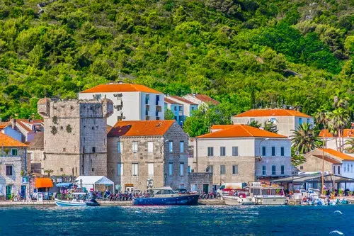 5-Vis-town-coastal