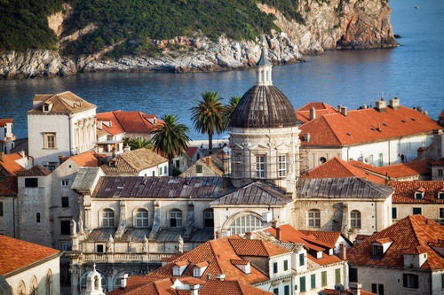 8-Dubrovnik-old-town-view-7