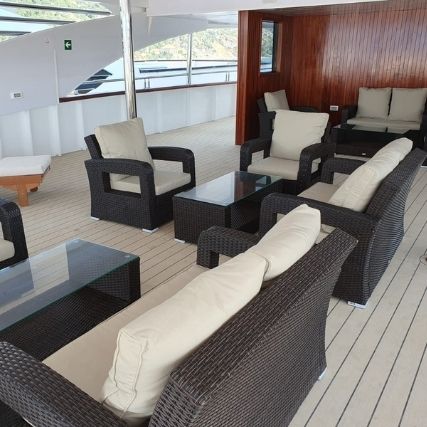 Ambassador-Covered-Seating