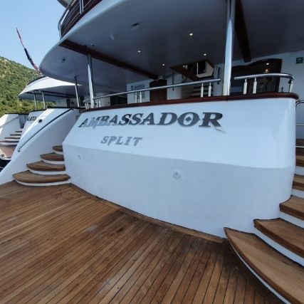 Ambassador-Rear