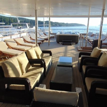 Ambassador-Sun-Deck-Rear