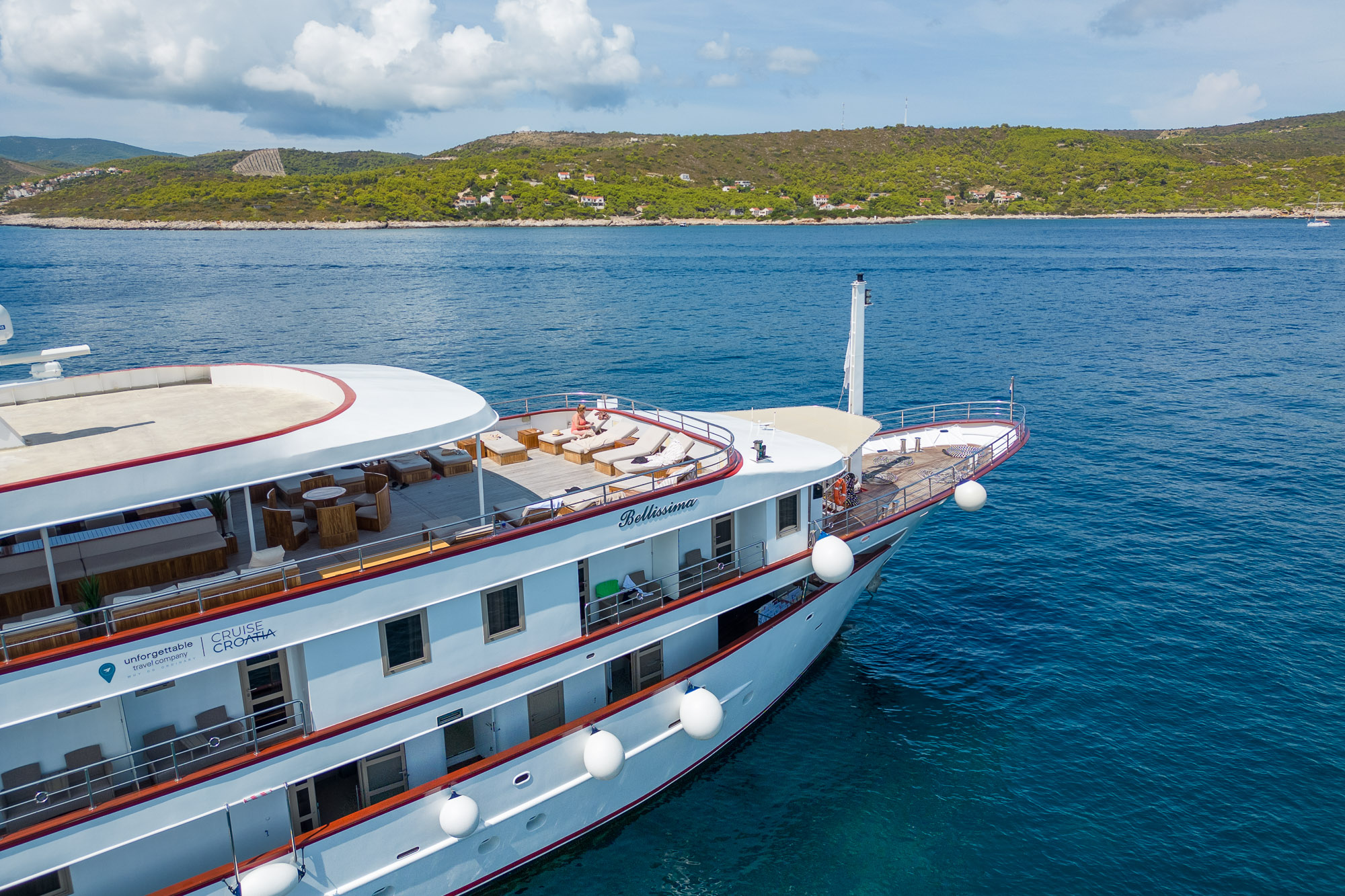 Bellissima Ship Exterior Front