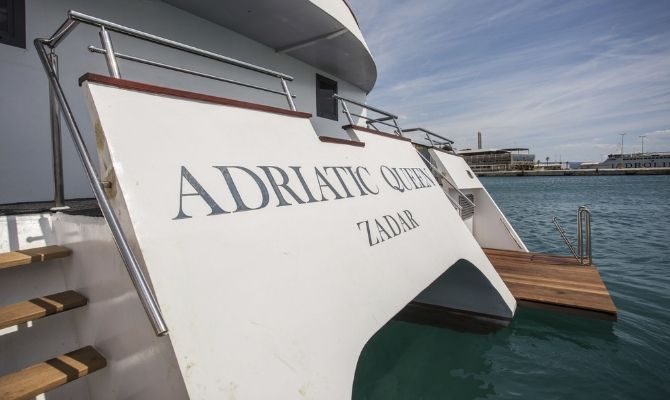 MS-Adriatic-Swimming-Platform