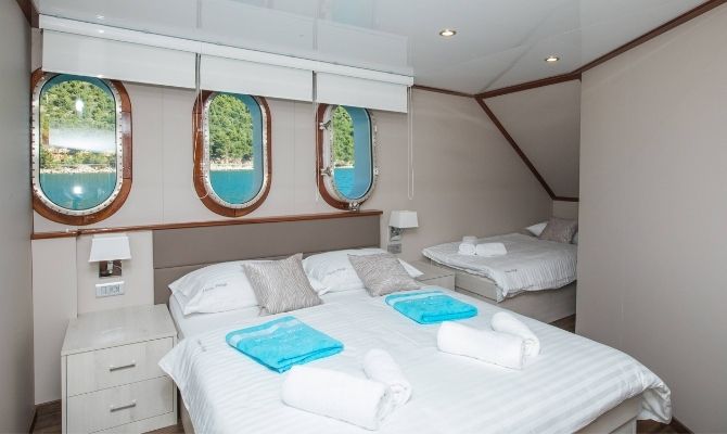 MS-Mama-Marija-Cabin
