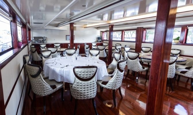 MS-Stella-Maris-Restaurant