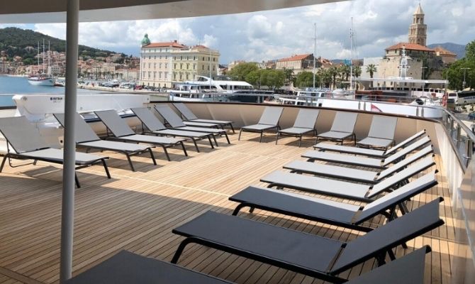 MS-Zeus-Sun-Deck