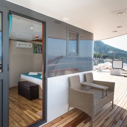 My-Way-VIP-cabin