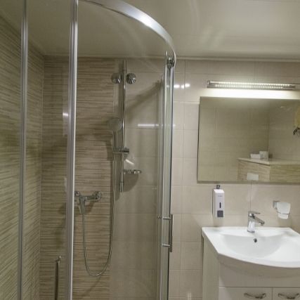 My-Way-bathroom