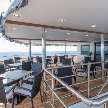 My-Way-outdoor-seating