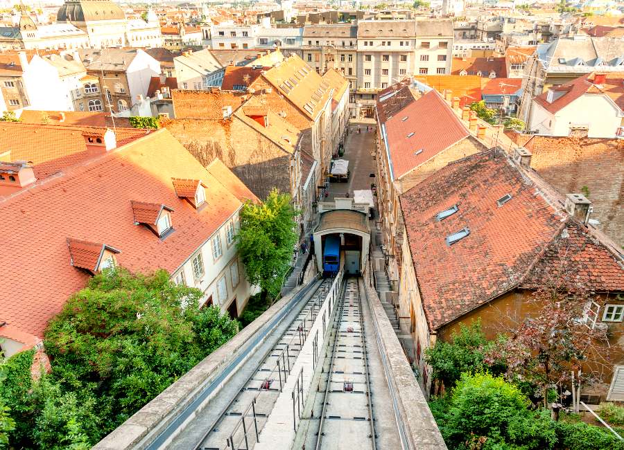 Zagreb-Funicular-Railway-Page-Image