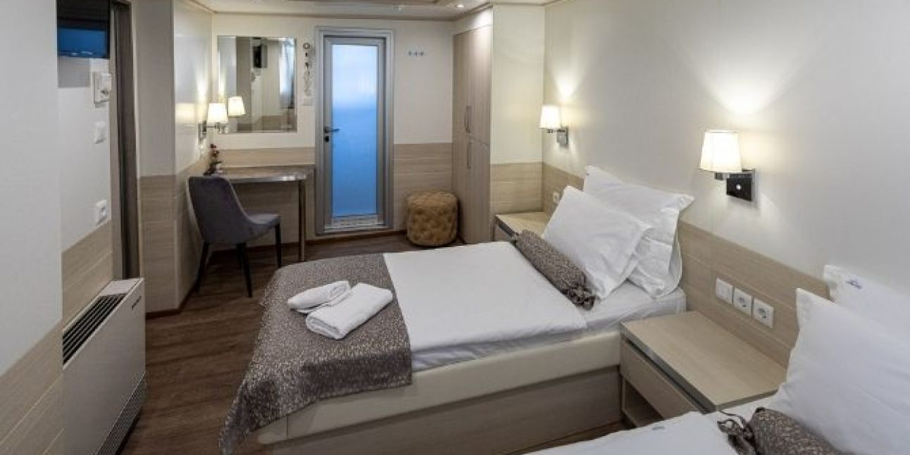 MS Adris Bedroom 2
