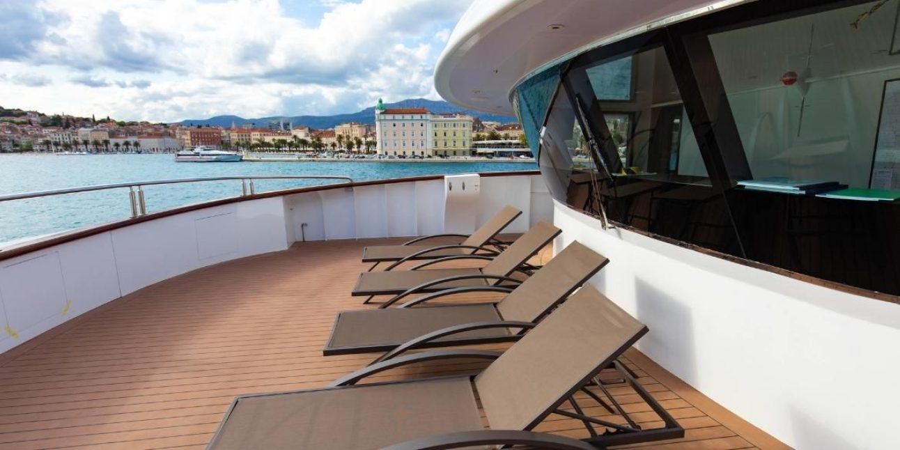 Phoenix-sun-deck