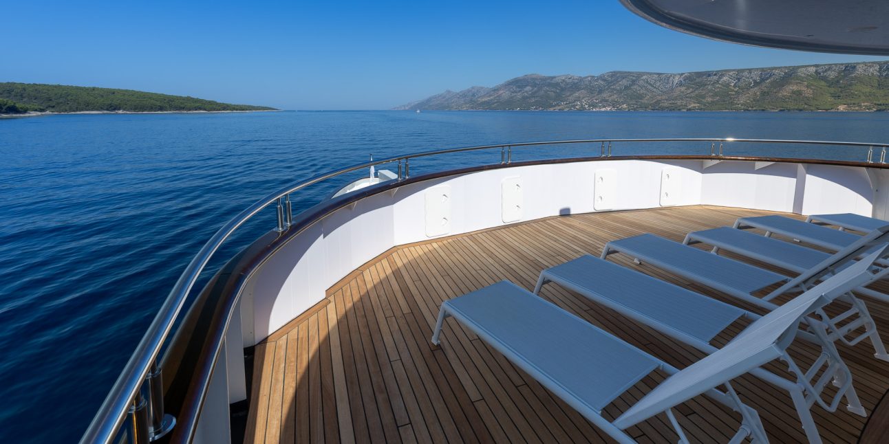 MV Aretis