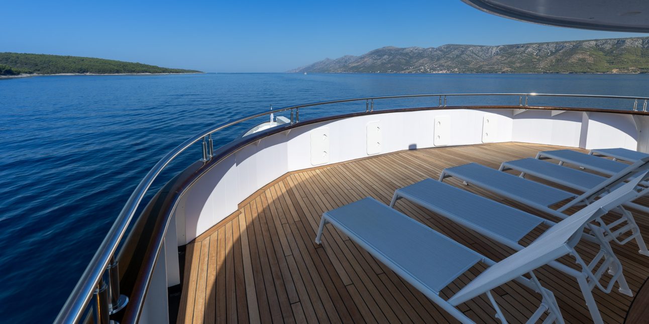 MV Aretis