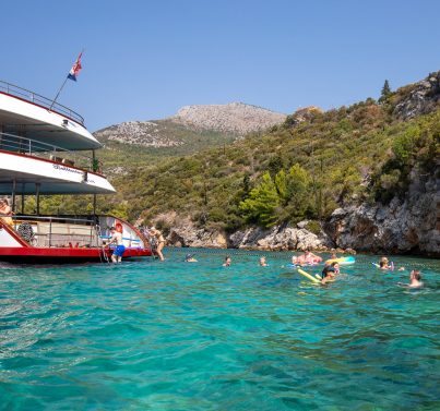 Bellissima_ship swim spot
